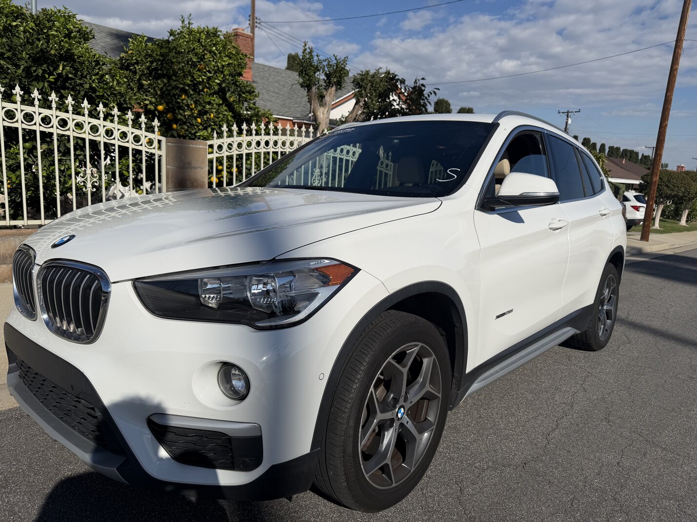 BMW X1 28IS XLINE